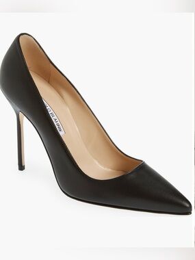 Manolo Blahnik BB CALF Black Calf Leather Pointed Toe Pumps